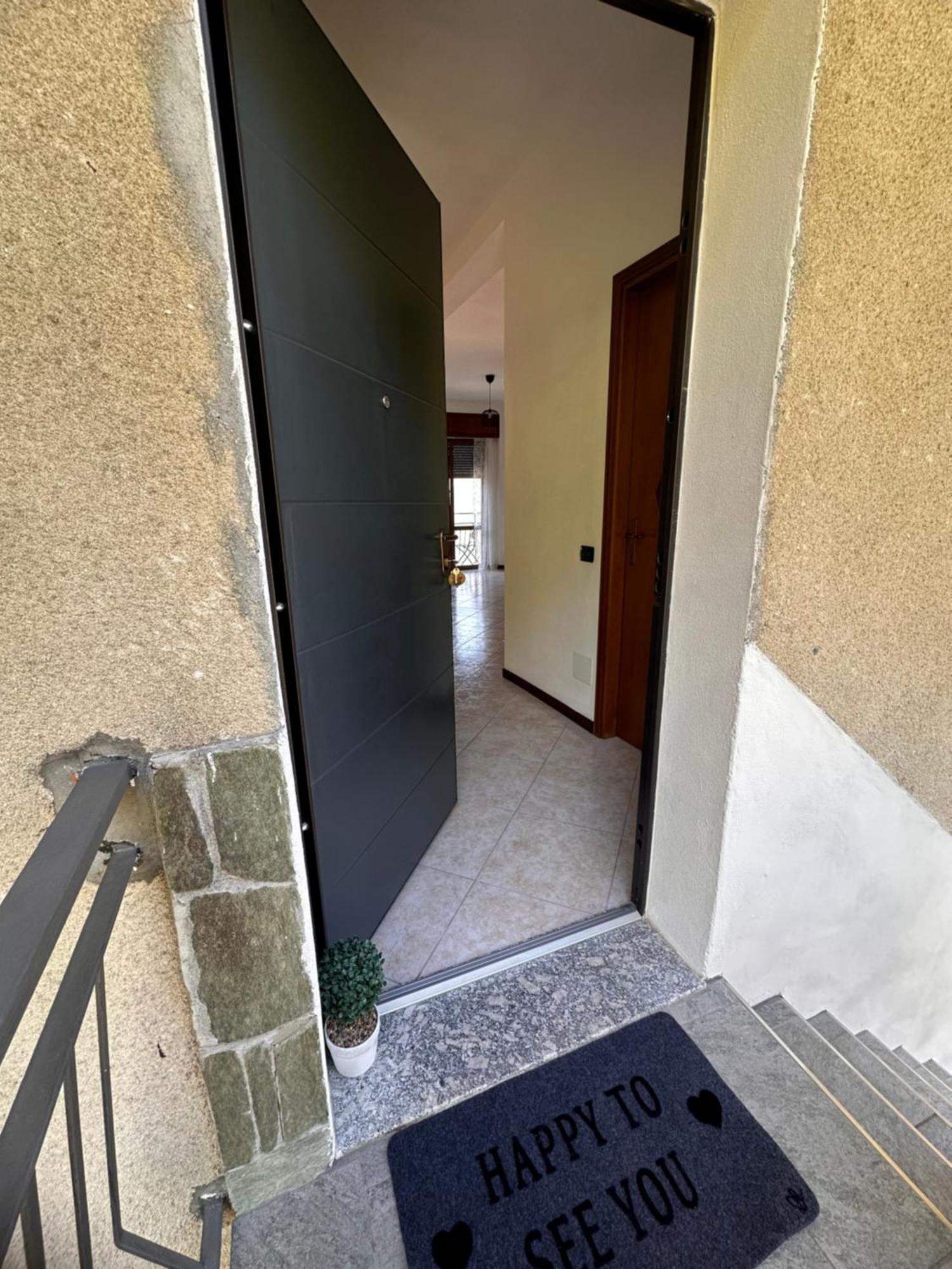 Little House Lezzeno Apartamento Exterior foto